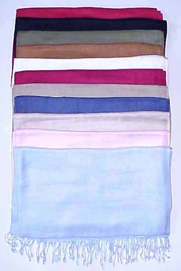 pashmina shawls Manufacturer Supplier Wholesale Exporter Importer Buyer Trader Retailer in Andheri-East Maharashtra India
